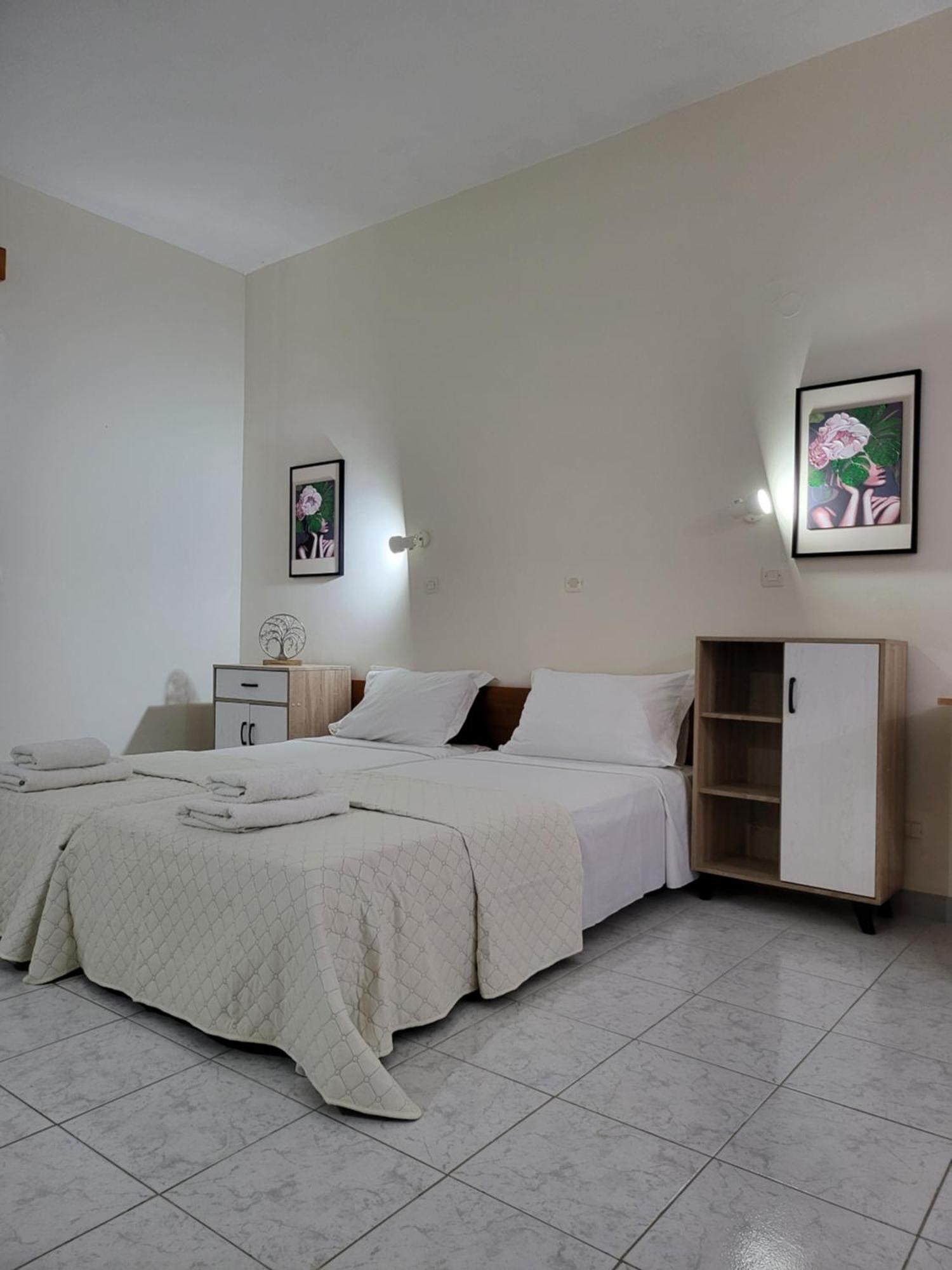 Pyrgos Hotel Apartments Kremasti  Exterior photo