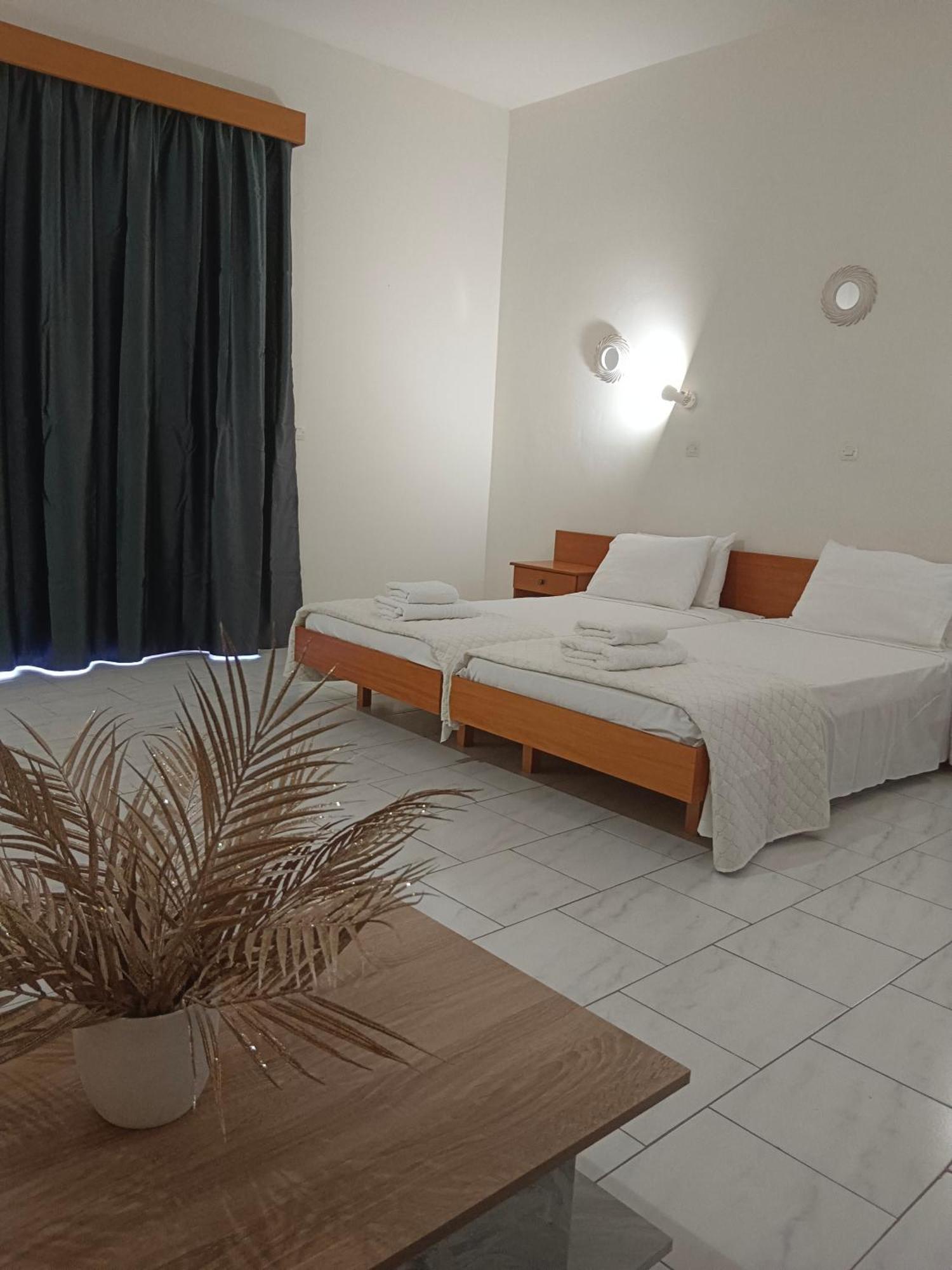 Pyrgos Hotel Apartments Kremasti  Exterior photo