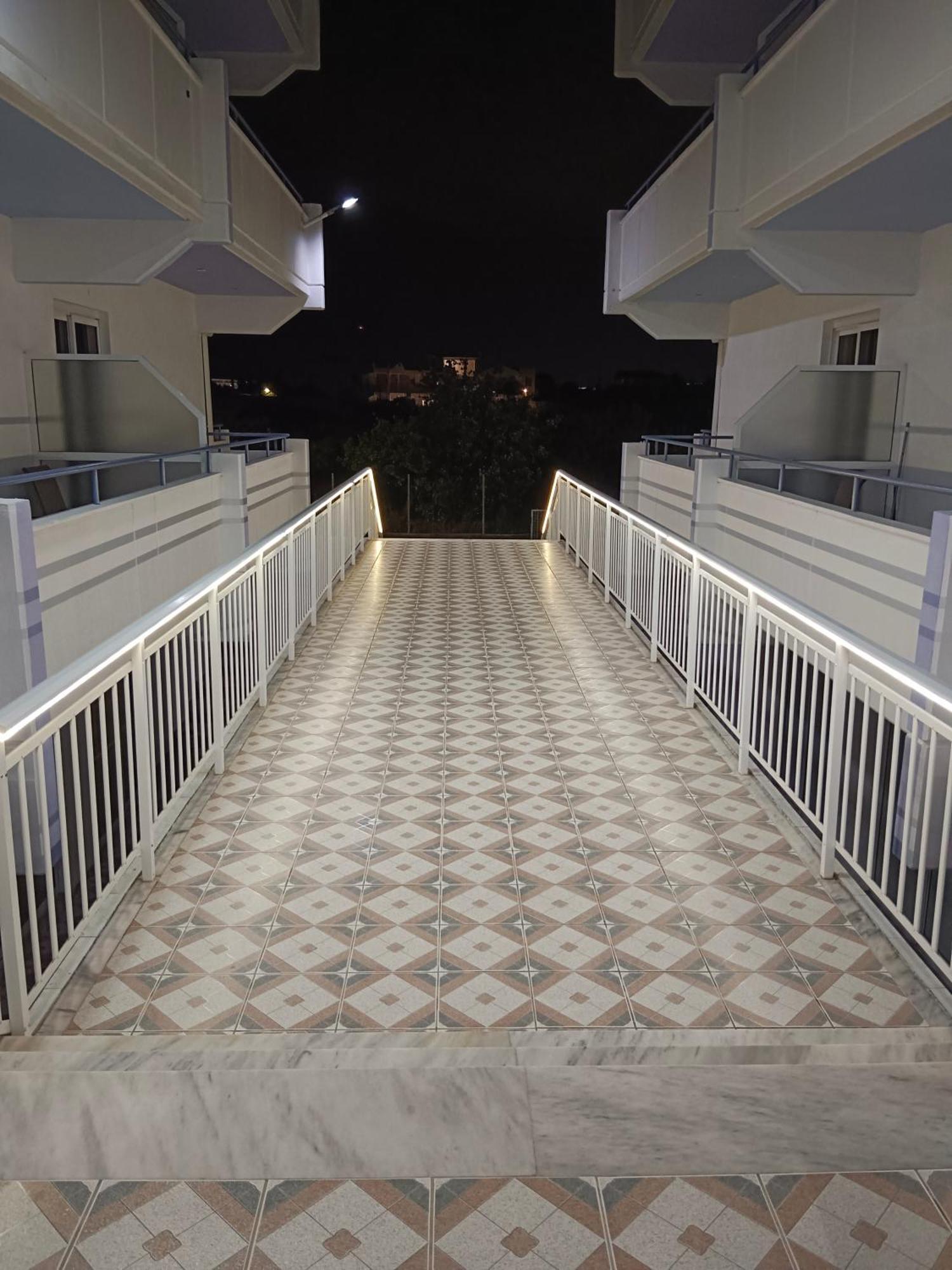 Pyrgos Hotel Apartments Kremasti  Exterior photo